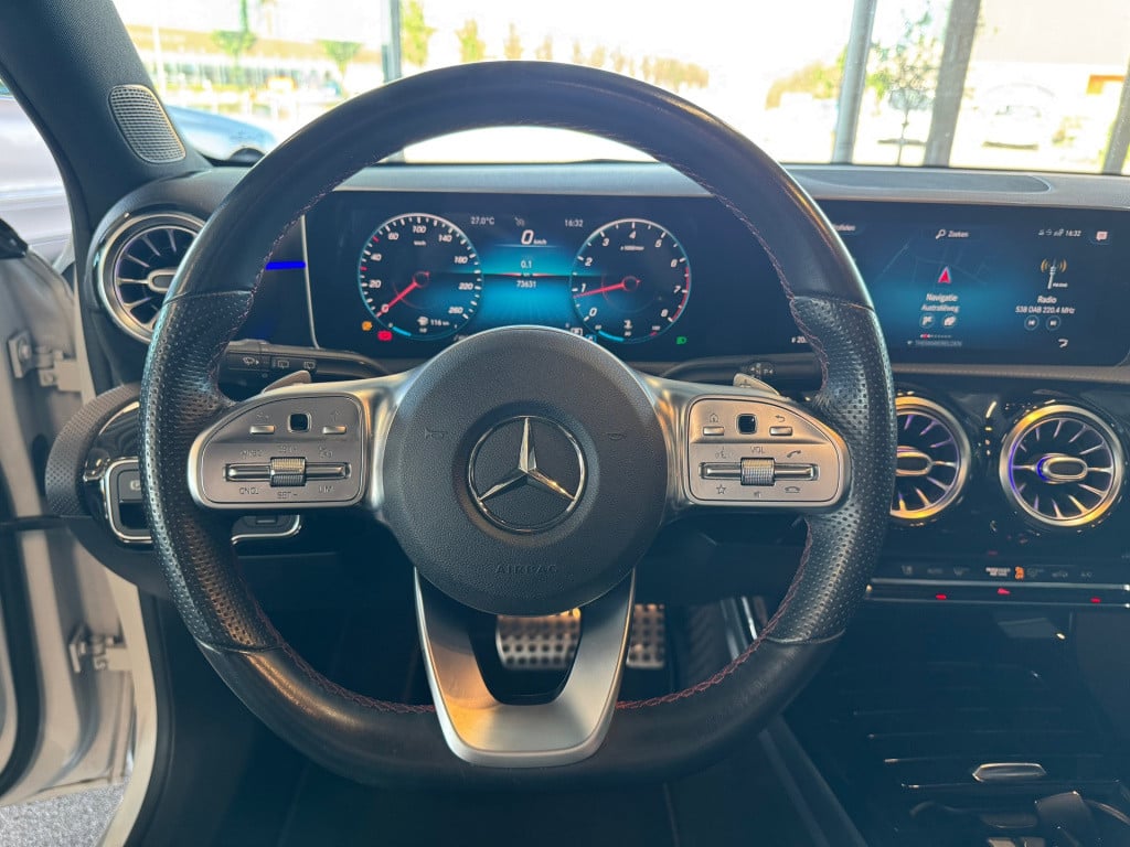 Mercedes-Benz A-Klasse 200 business solution amg night-pakket automaat , pa