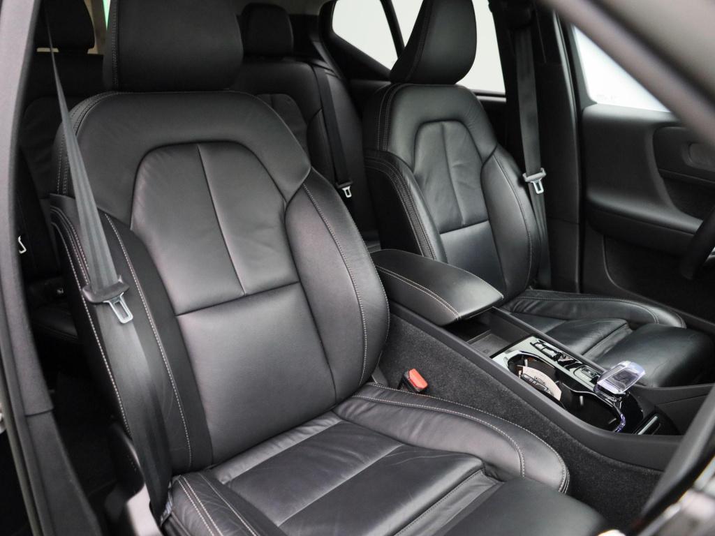 Volvo XC40 1.5 t4 plug-in hybrid plus bright | automaat | apple carplay / a