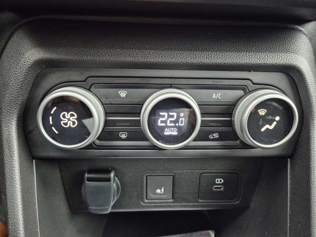 Dacia Jogger 1.6 hybrid automaat 140 extreme 7 pers. camera, blind spot det