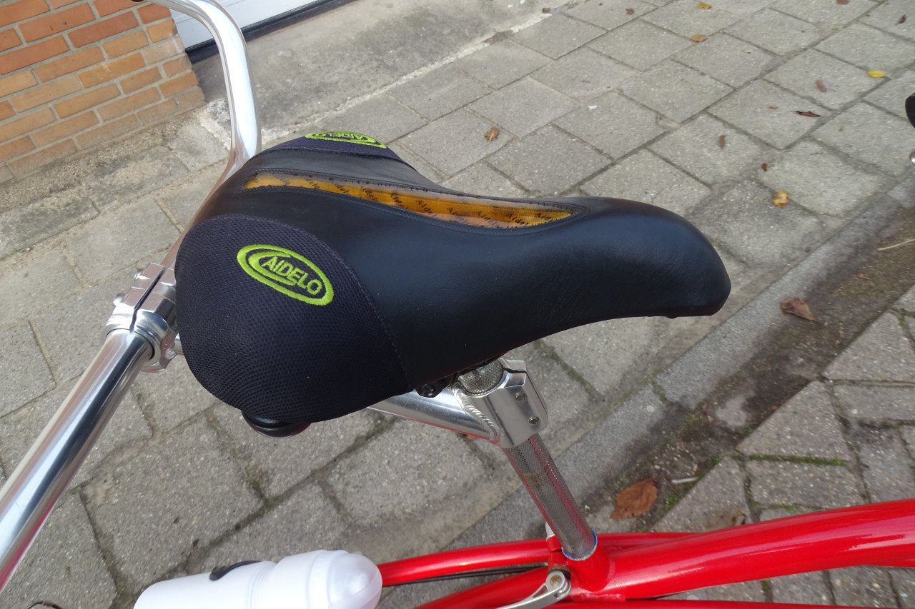 Praktisch nieuwe (Sport-)tandem te koop + Gazelle damesfiets