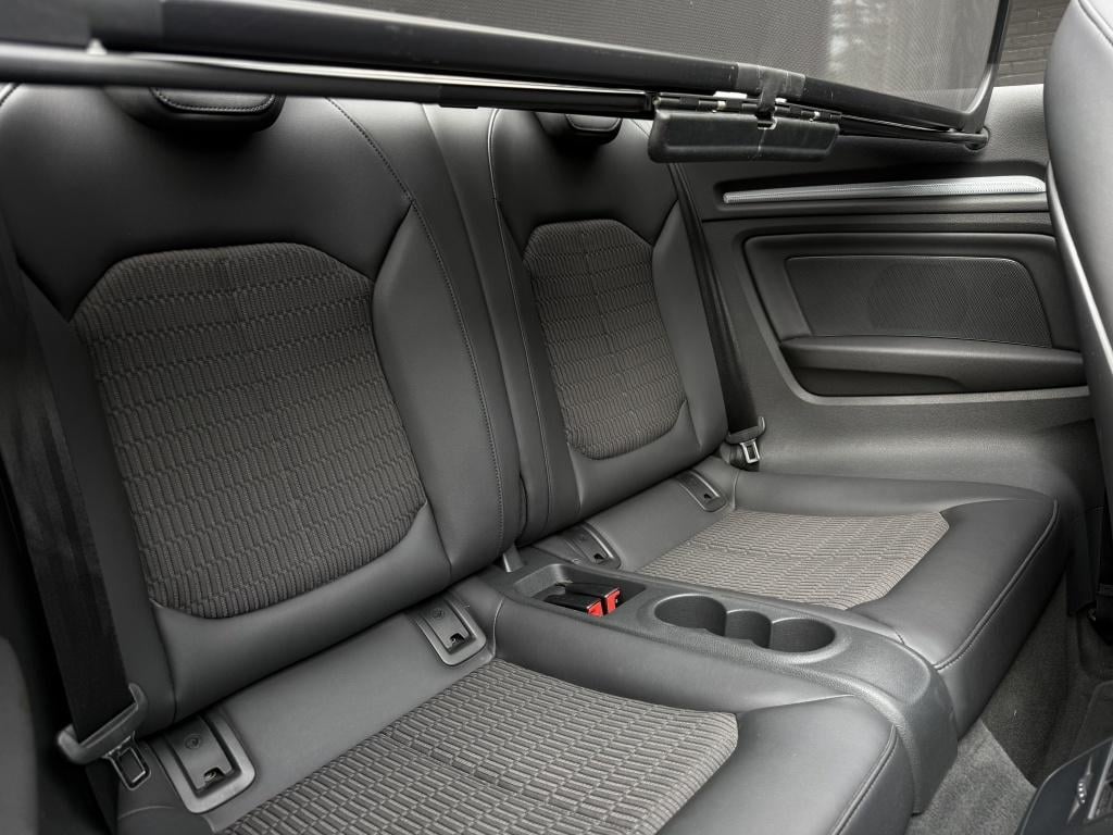 Audi A3 cabriolet 1.8 tfsi ambition pro plus line.