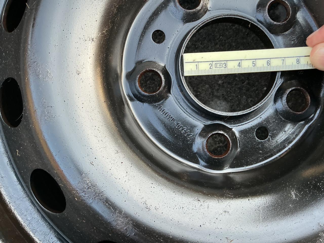 Autowielen met banden 195/65/15 Hyundai i30
