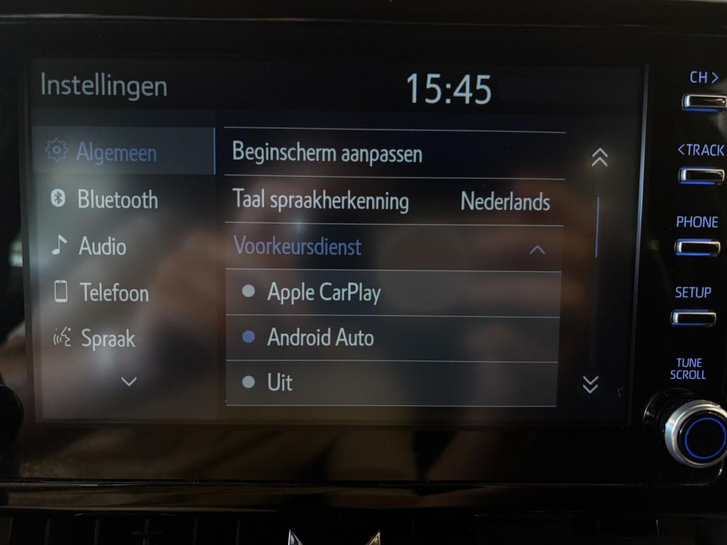 Toyota Corolla 2.0 180pk hybrid style limited | stuur+ stoel.verw | camera|