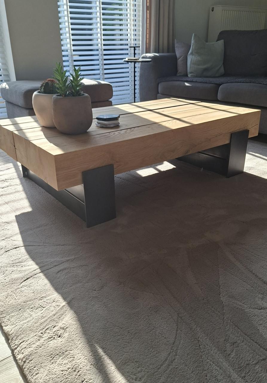 Massief eikenhouten salontafel van Table du sud