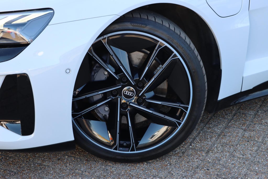 Audi E-tron Gt gt edition zero competition 93 kwh 476pk