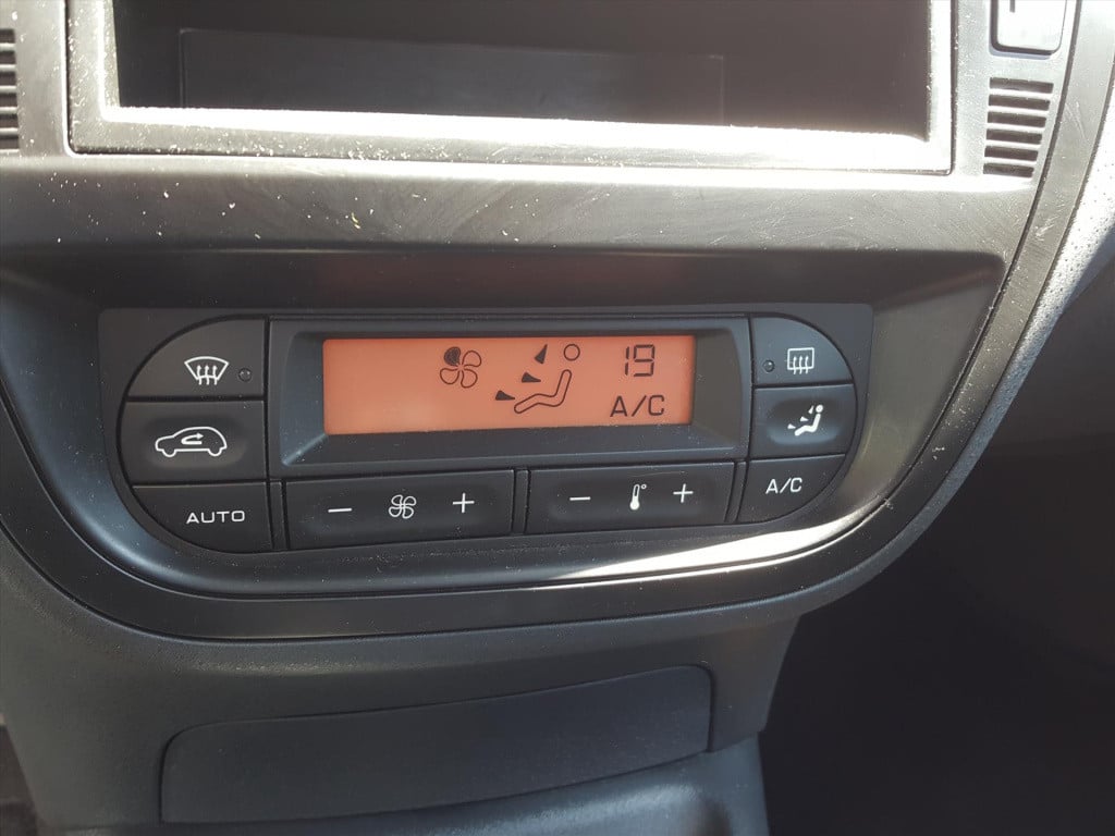 Citroen C3 1.4 i 16v exclusive trekhaak | cruise & climate control | 4 seiz