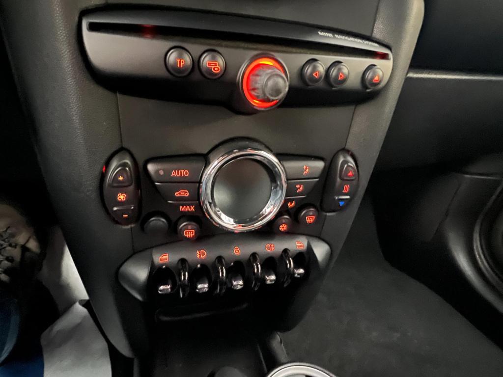 Mini Cooper mini 1.6 10 years ii, navigatie, leer, lm velgen enz...