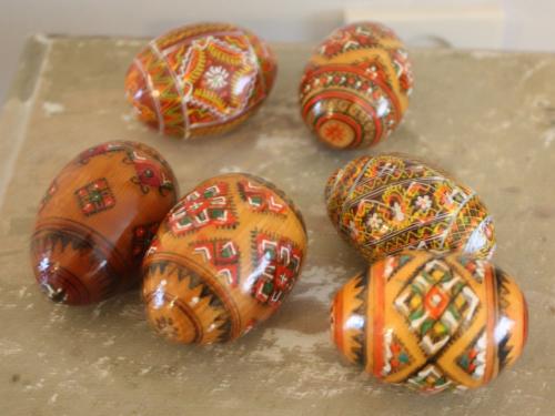 Set van 6 mooie houten geschilderde eieren