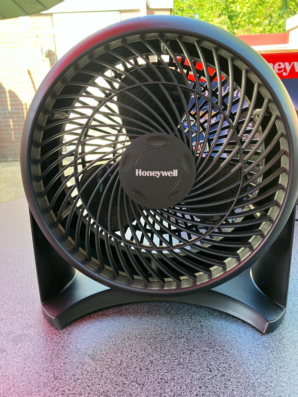 Honeywel Turbo-Ventilator HT900E ( Geen koeriersdienst)