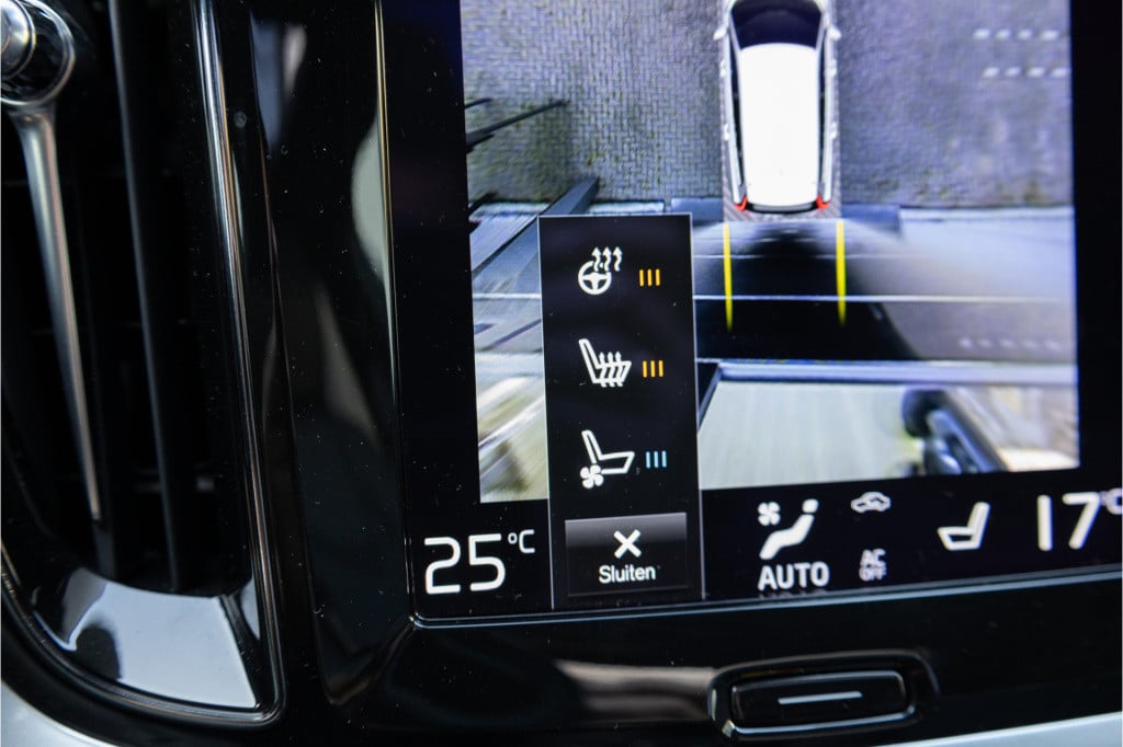 Volvo V60 2.0 t6 plug-in hybrid awd plus dark ✅h&kaudio✅pano✅fullled✅leder