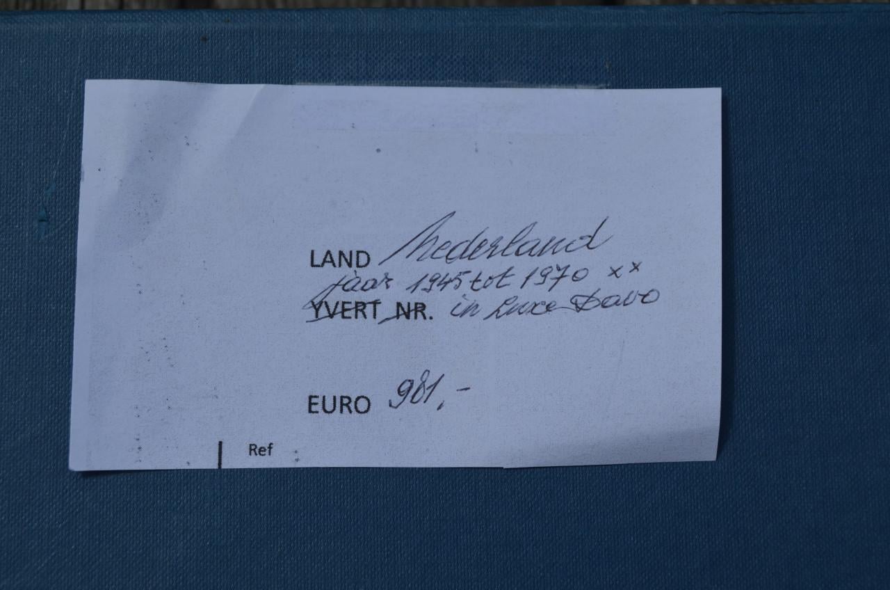 DAVO ll De luxe met zegels postfris (Niet compleet) 1945 - 1970