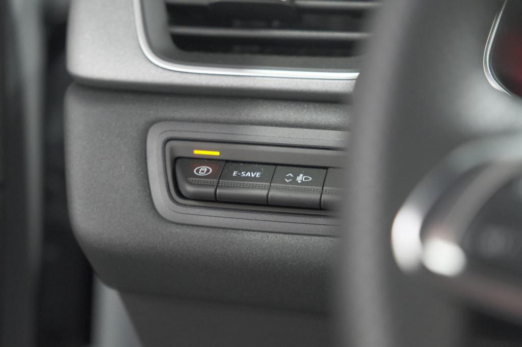 Renault Captur 1.8 e-tech full hybrid 160 techno | camera | winterpakket | 