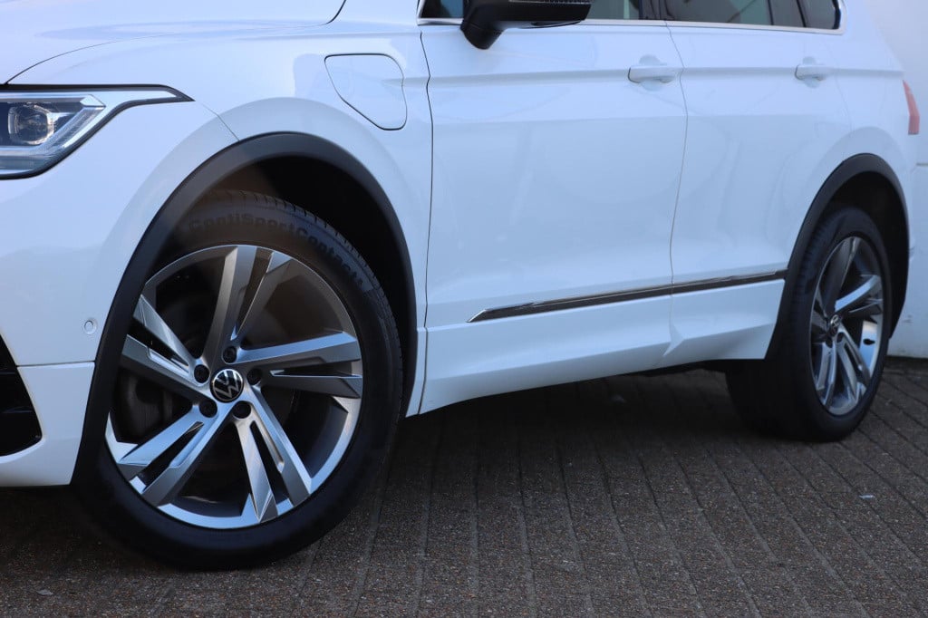 Volkswagen Tiguan 1.4 tsi ehybrid r-line business + 245pk dsg6