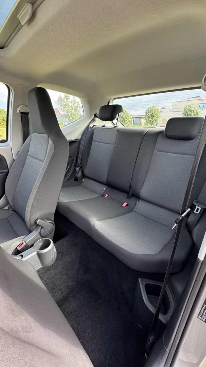 Volkswagen high up! 1.0