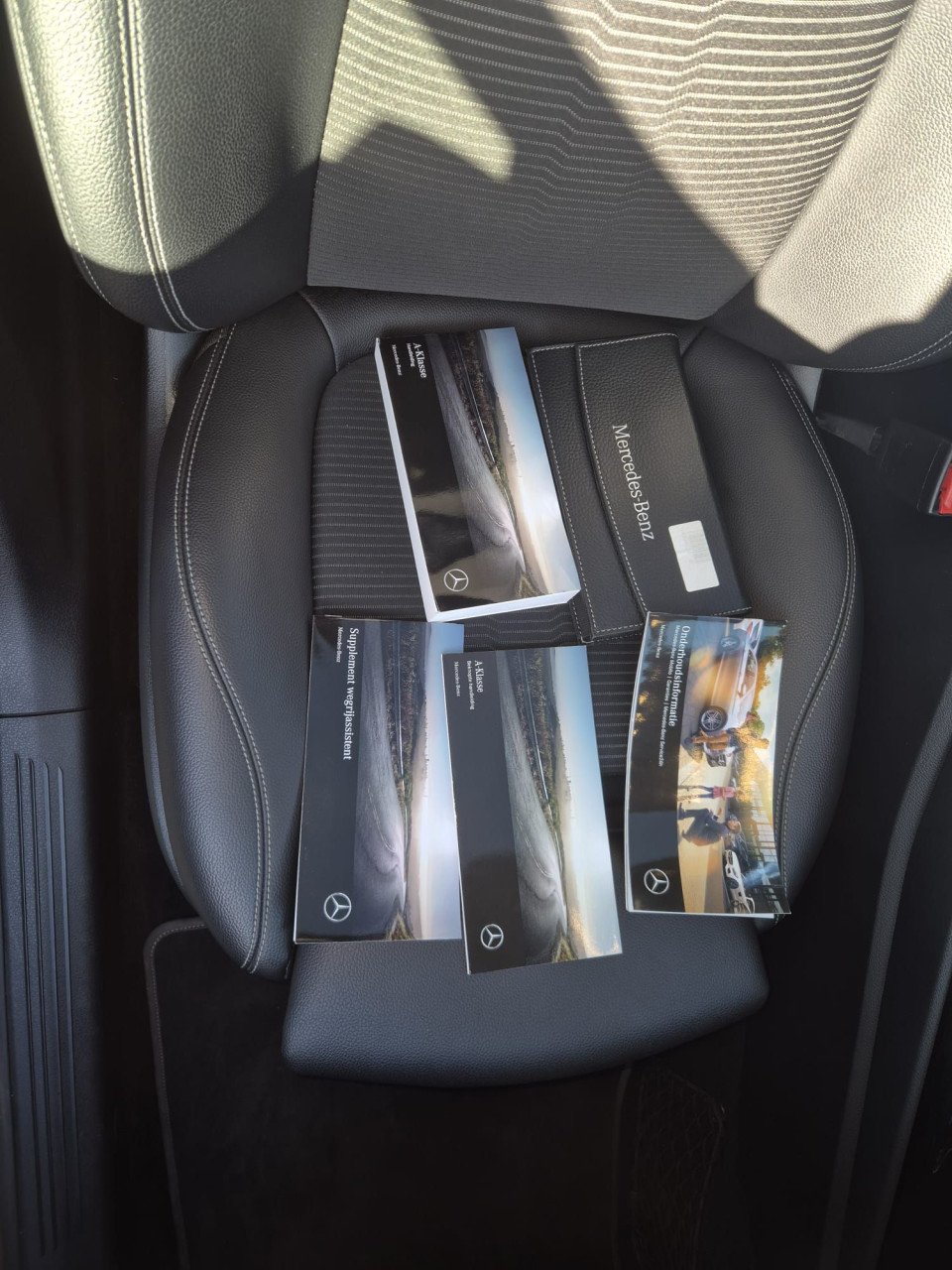 Mercedes A-KLASSE 200 Launch Edition Premium Plus bj:2018 panoramadak