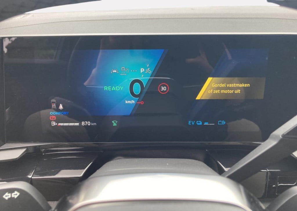 Renault Espace e-tech full hybrid 200 techno 7p.