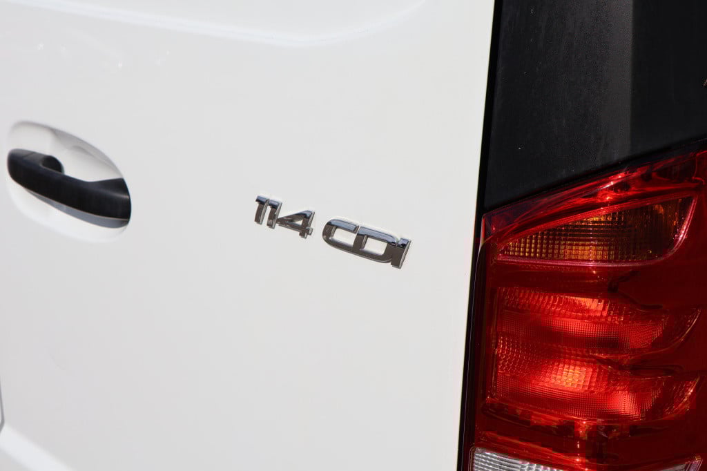 Mercedes-Benz Vito 114 cdi lang l betimmerd i airco l navi l deuren achter 
