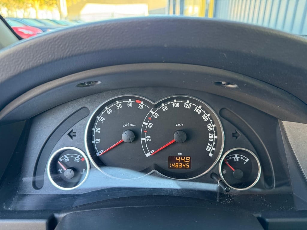 Opel Meriva 1.6-16v temptation