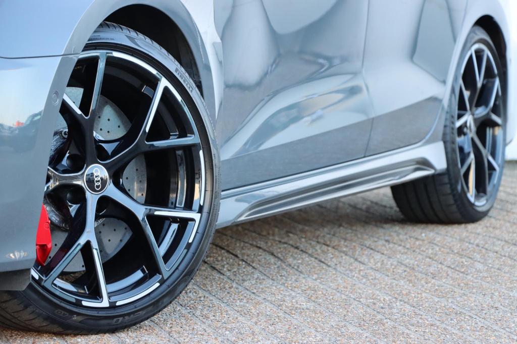 Audi Rs3 limousine 2.5 tfsi quattro | rs dynamic | keramisch | pano | bang 
