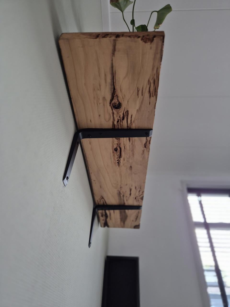 2x wandplank hout