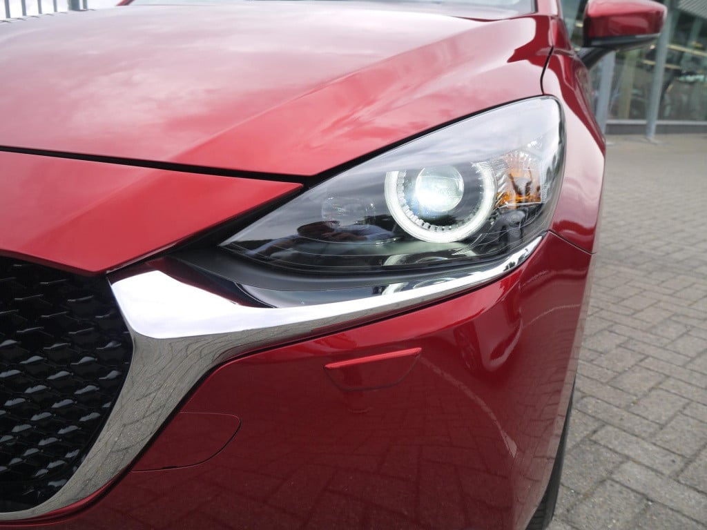 Mazda 2 1.5 skyactiv-g luxury i-activsense|rijklaar