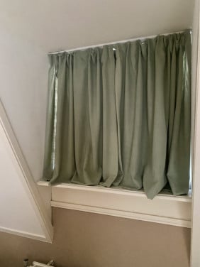 Mintgroene gordijnen