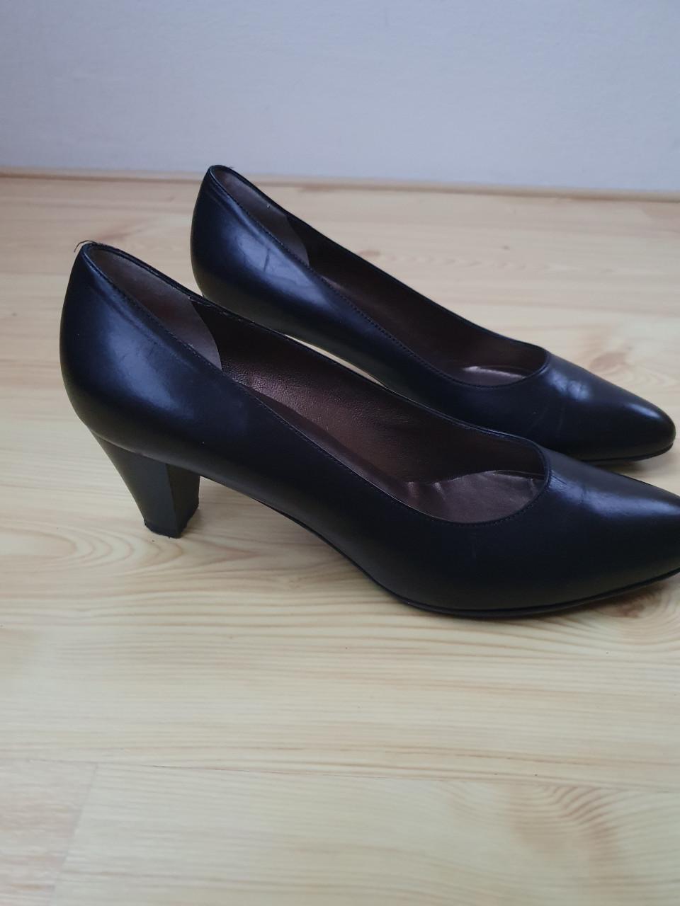 Zwarte pumps