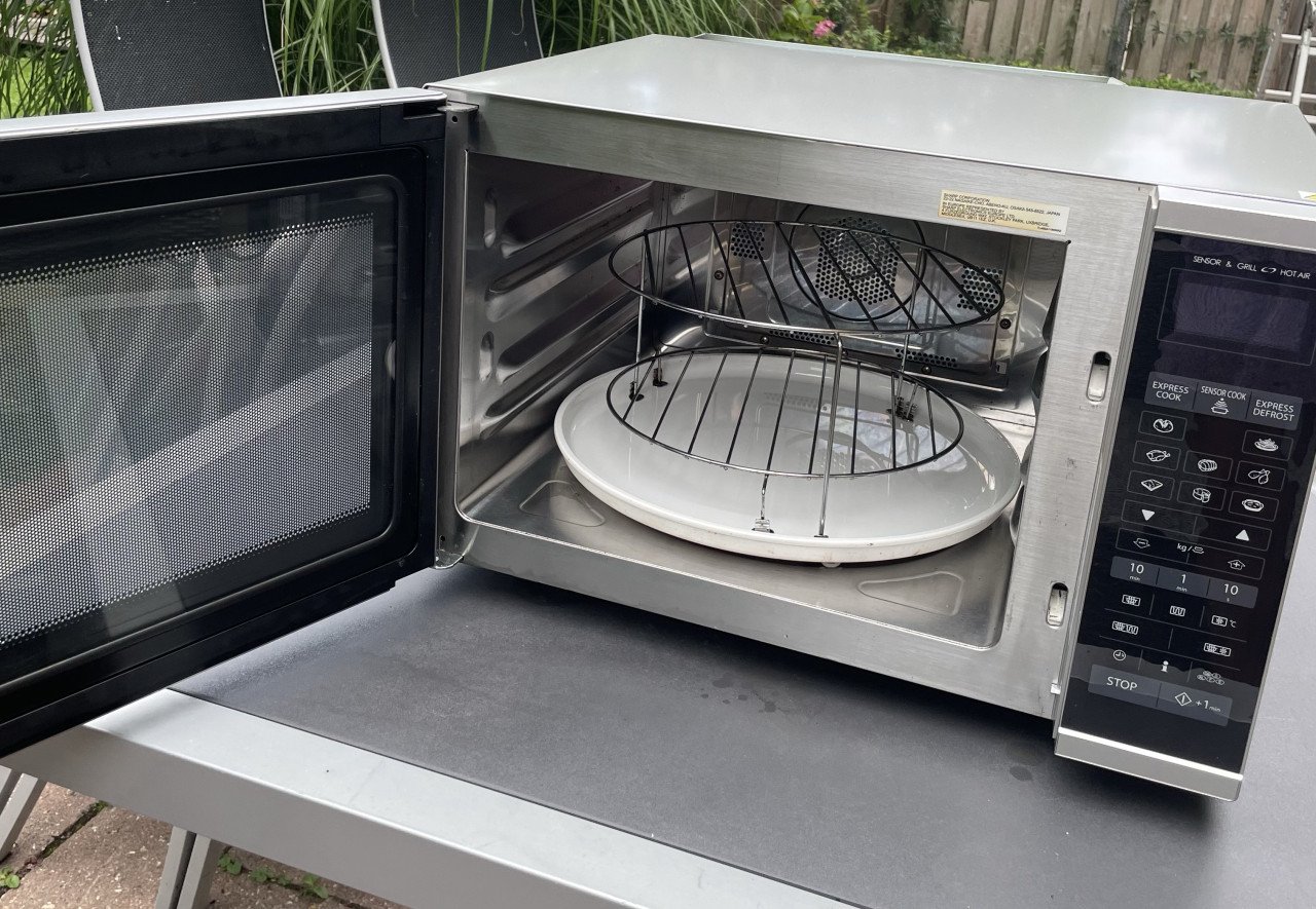 Combimagnetron losstaand van Sharp