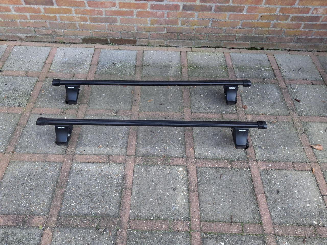 Thule Dakdragers Alfa Romeo 159 sedan en SW