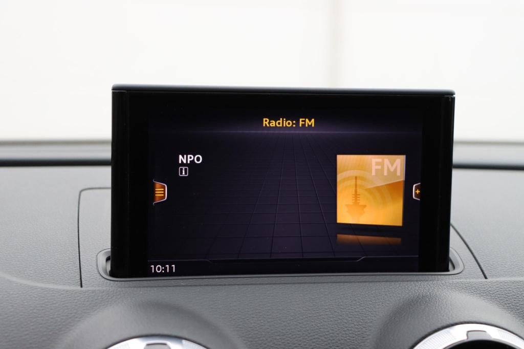 Audi A3 limousine 40 tfsi quattro advance sport 190pk s-tronic | trekhaak |