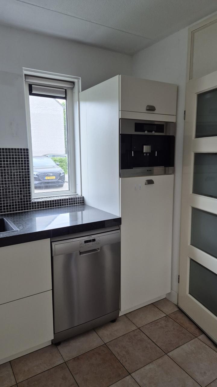 Ruimte en nette VT wonen keuken