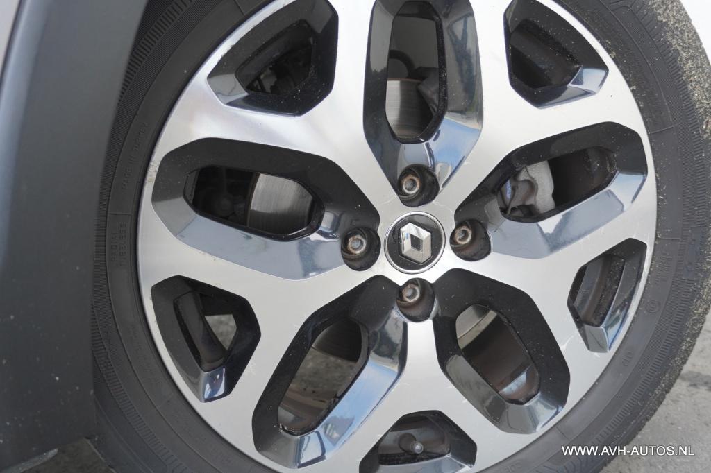 Renault Captur 1.3 tce intens automaat
