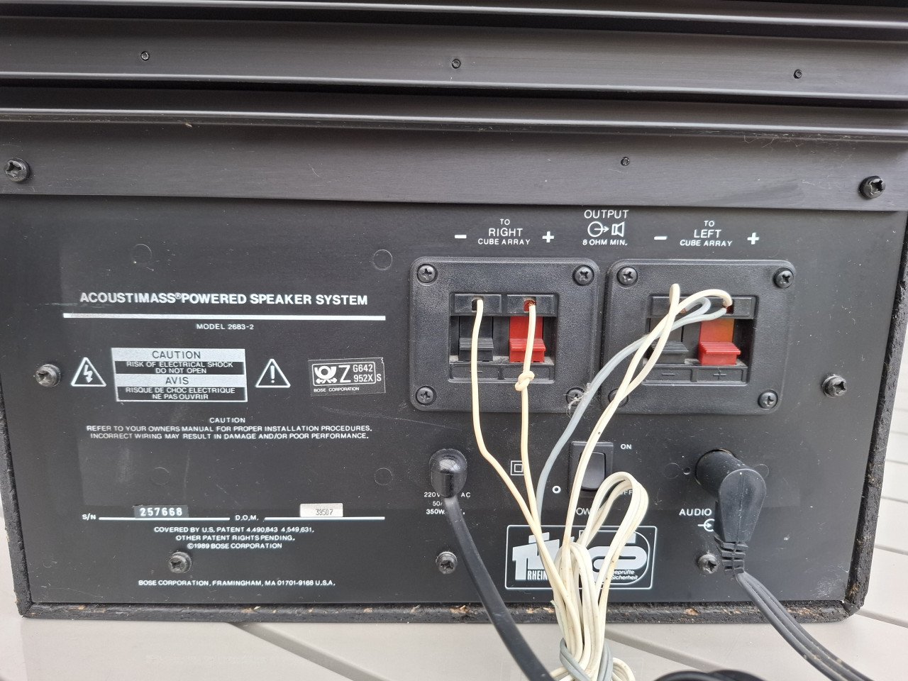 Bose Acoustimass power system set van 3