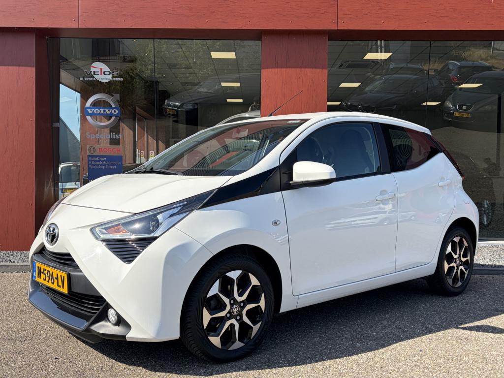 Toyota Aygo 1.0 vvt-i x-play