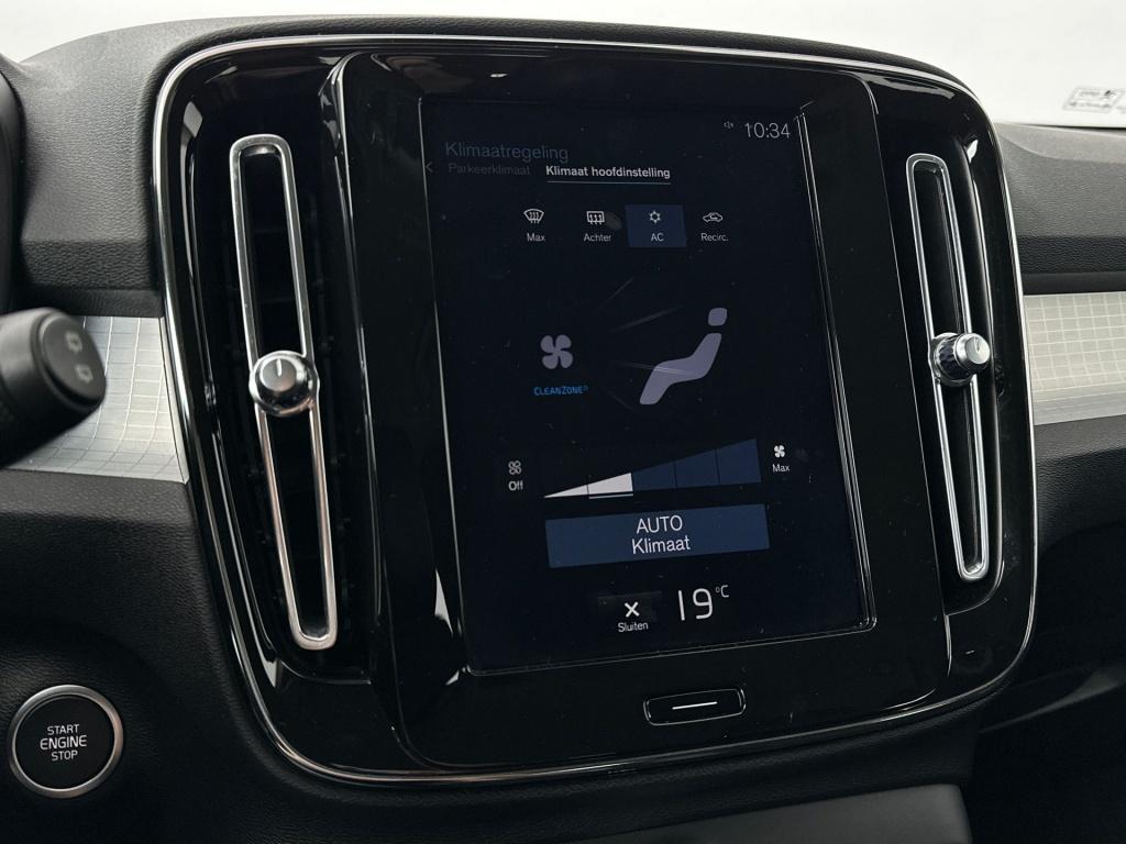 Volvo XC40 t3 163pk aut8 momentum pro| trekhaak| camera| climate| cruise co