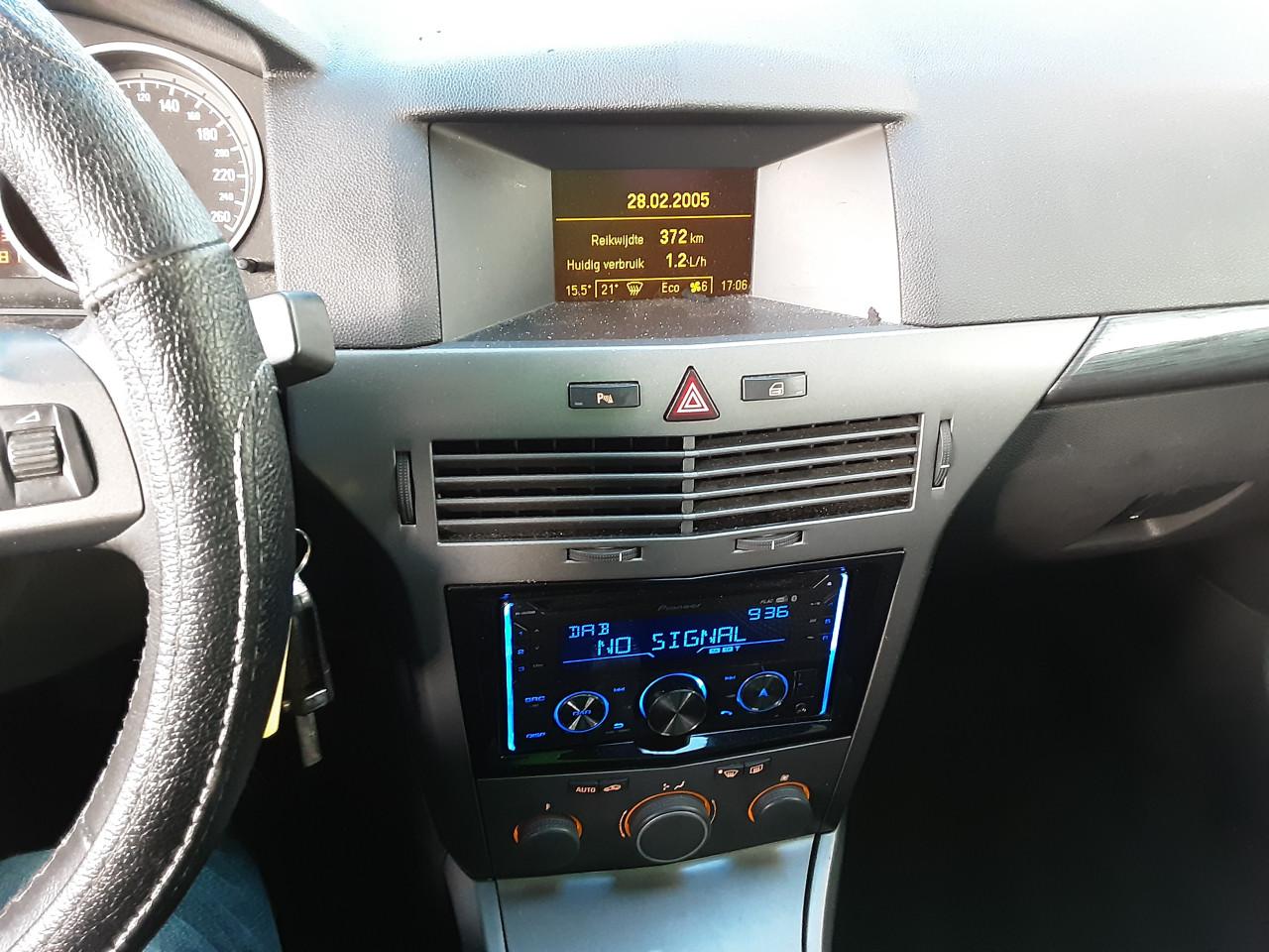 Opel Astra 1.8 Cosmo