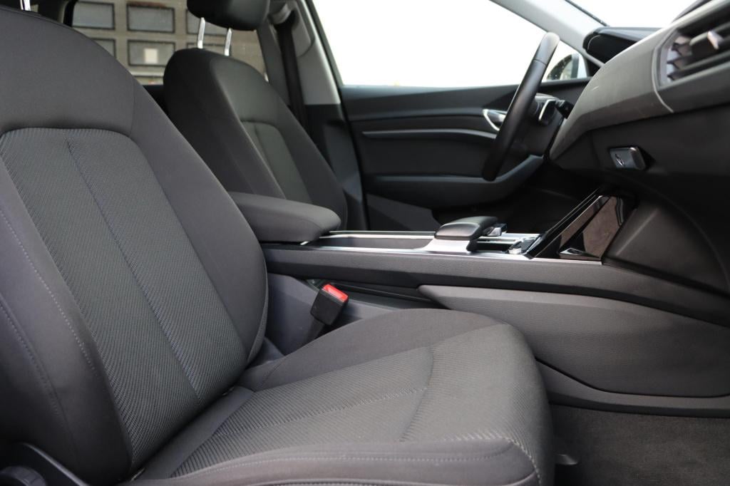 Audi E-tron 55 quattro s edition 95 kwh 408pk