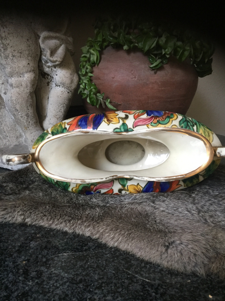 Jardiniere van H.Bequet Quaregnon 770