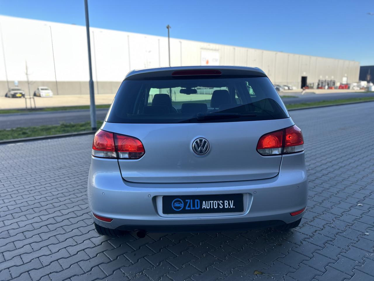 Volkswagen Golf 1.2 TSI Style BlueMotion/CRUISE CONT/CARPLAY