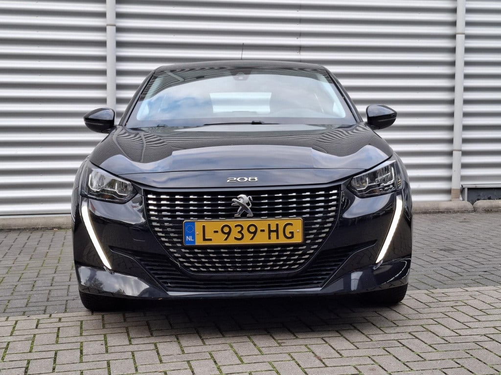 Peugeot 208 1.2 active pack navi/airco/lmv