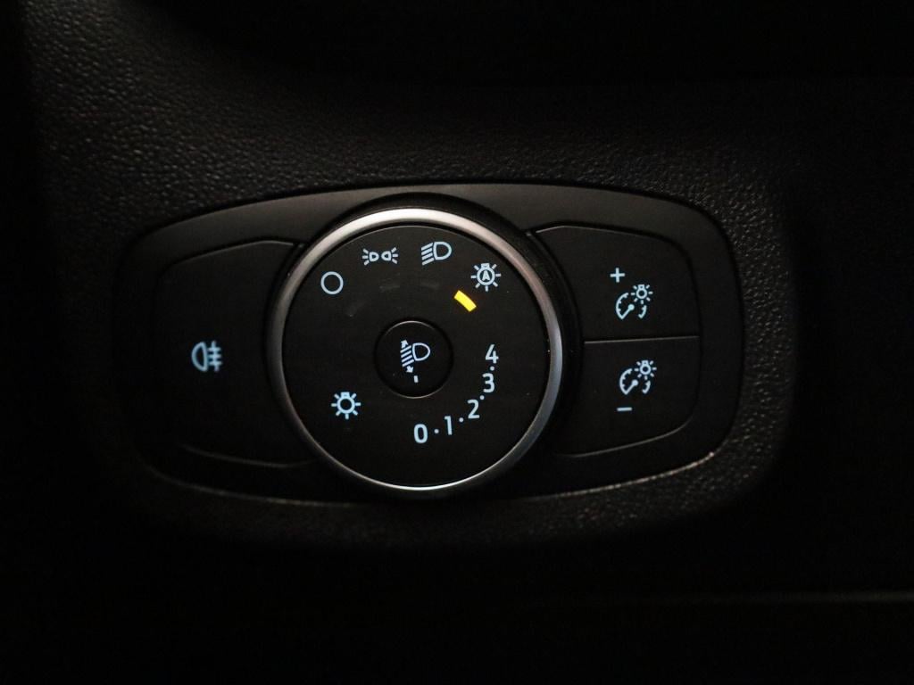 Ford Fiesta 1.1 trend navigatie | airco | dab | pdc | apple carplay/ androi