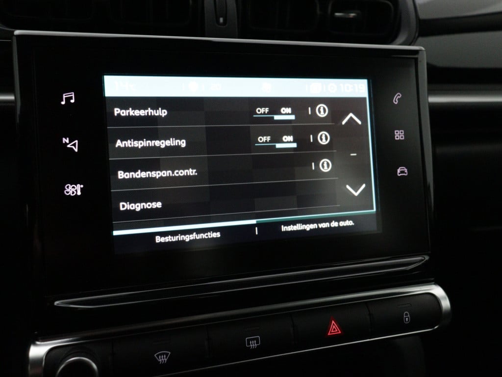 Citroen C3 82 pk feel | rijklaar | parkeersensoren achter | navigatie | app