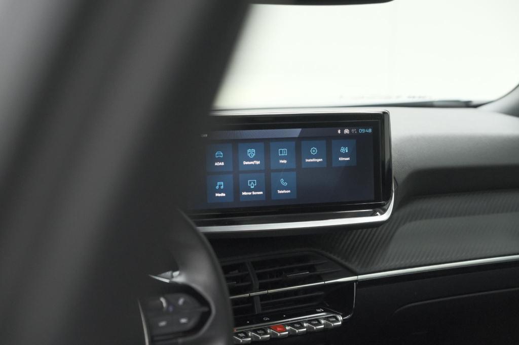 Peugeot 2008 puretech 100 allure | apple carplay | parkeersensoren | climat