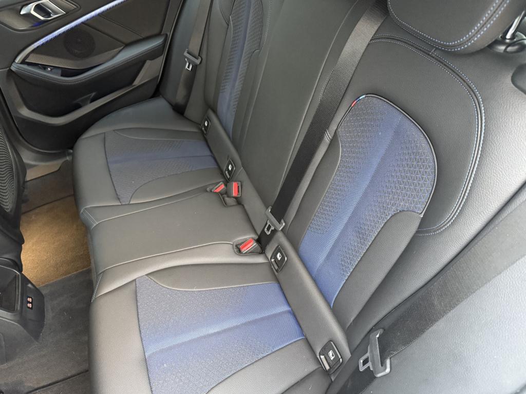 BMW 1 Serie 118i high executive m-sportpakket 5-drs