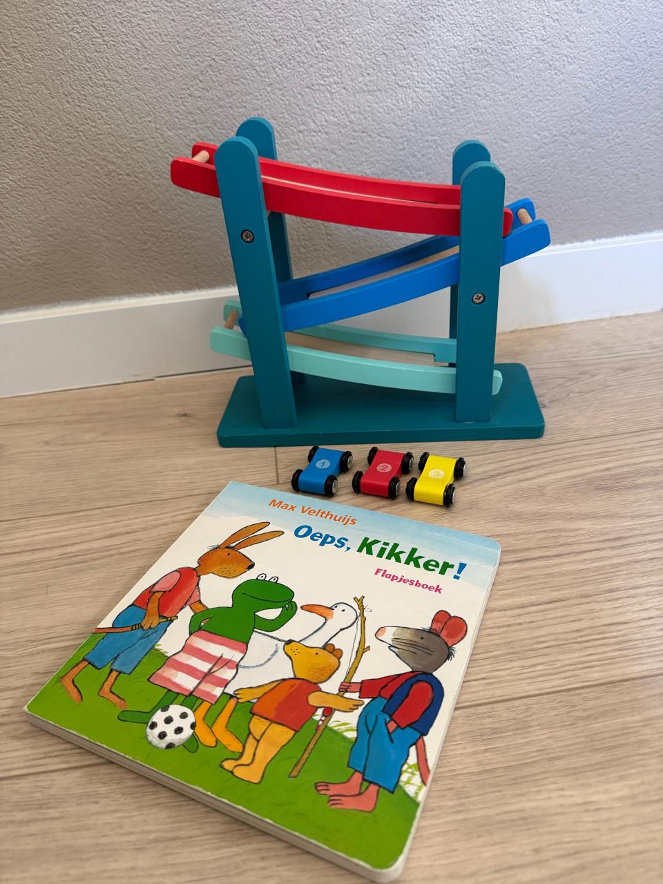 Divers houten speelgoed