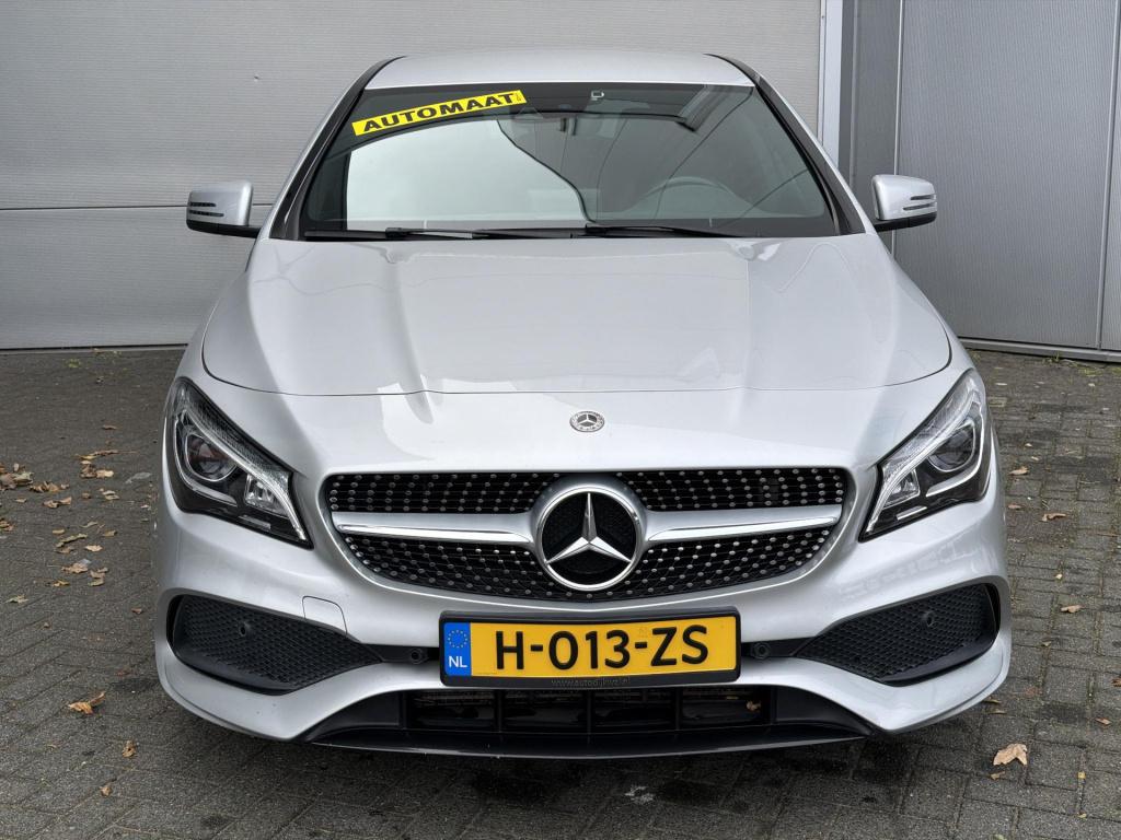 Mercedes-Benz Cla shooting brake 180 business solution amg