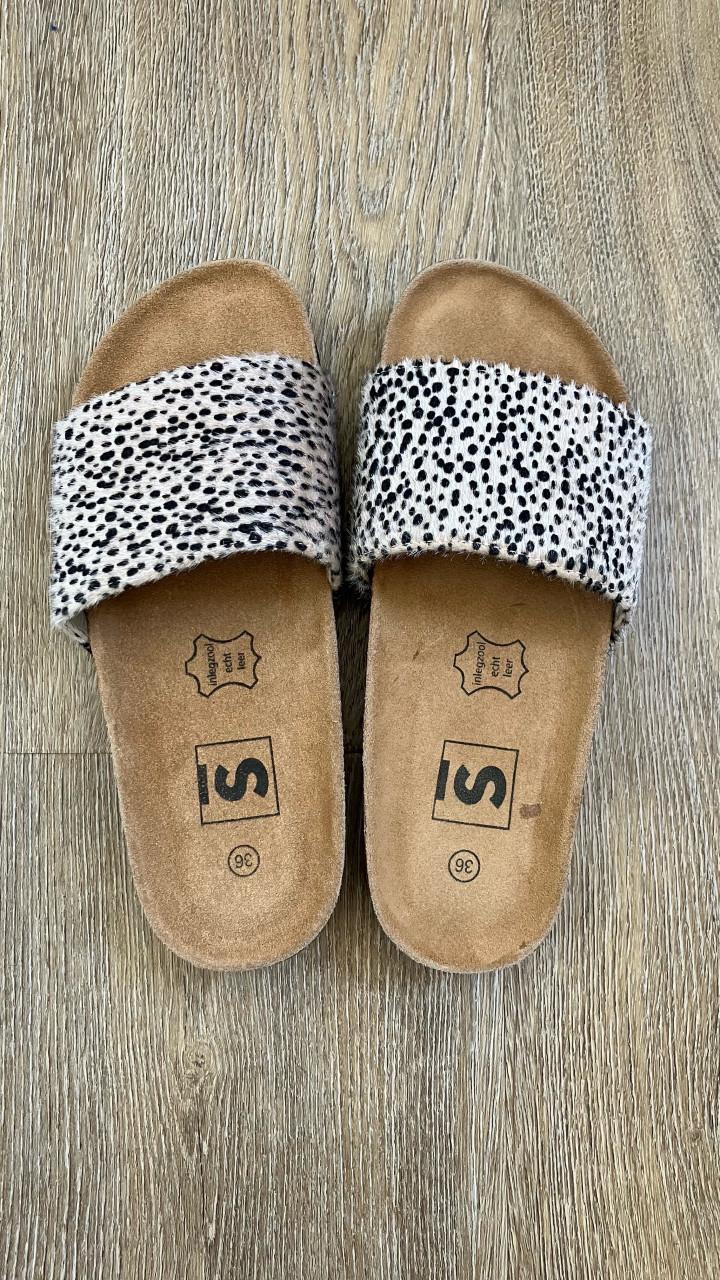 Nieuwe dames bio slippers met cheetah print -maat 36- kleur beige