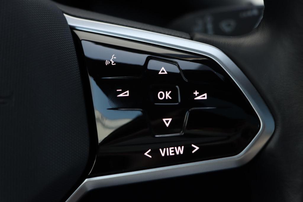 Volkswagen Id.4 first max 77 kwh | soh 92% |