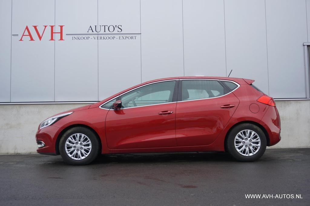 Kia Cee'd 1.6 gdi plus pack