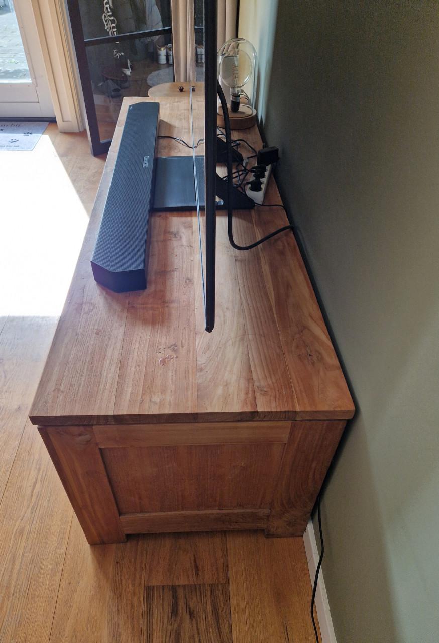 Tvkast teakhout 170 cm